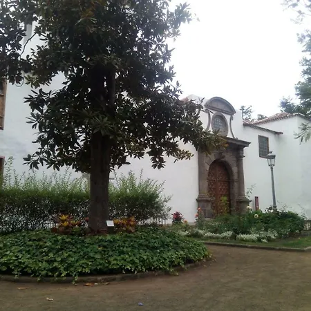 Casa Familiar En La Cueva Del Viento Prázdninový dům *