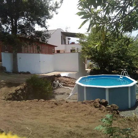 Casa Familiar En La Cueva Del Viento *